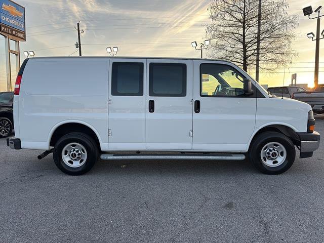 Used 2024 GMC Savana 2500 2500 w/ Driver Convenience Package image 8