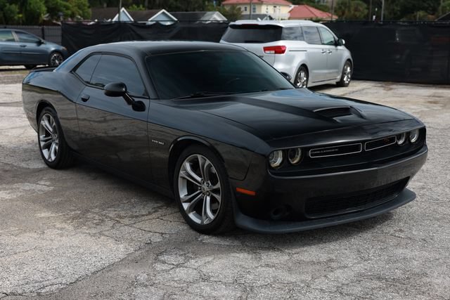 Used 2022 Dodge Challenger R/T RWD image 18