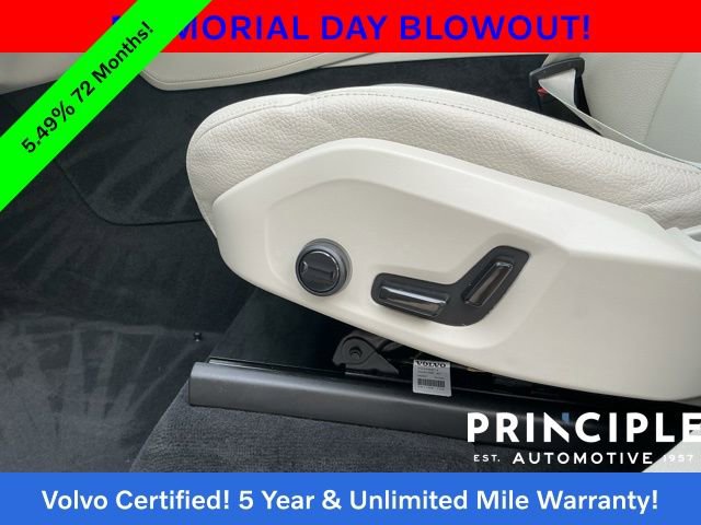 Certified 2025 Volvo XC90 T8 Plus w/ Protection Package AWD/4WD image 32