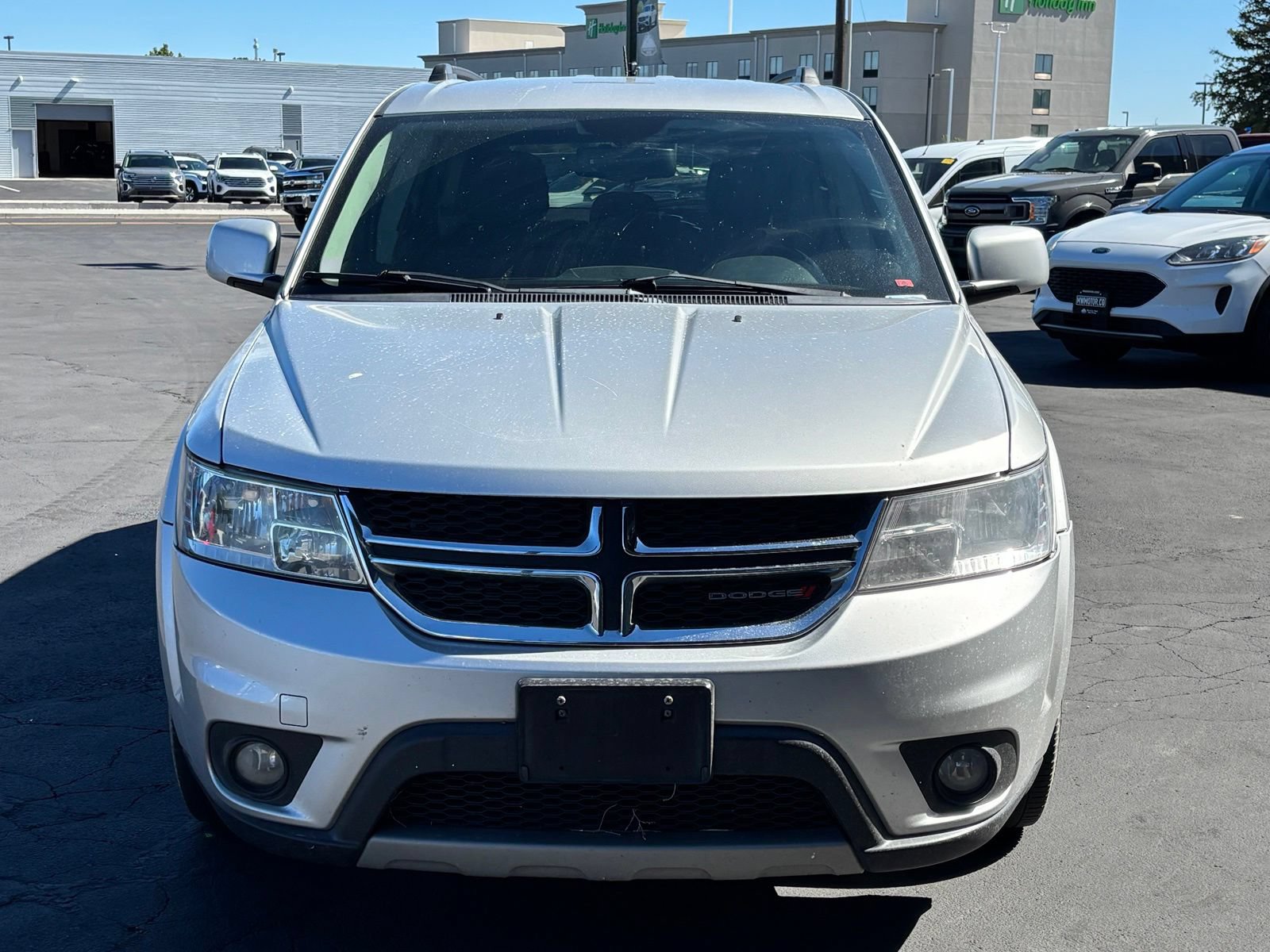 Used 2014 Dodge Journey SXT w/ Flexible Seating Group FWD image 2