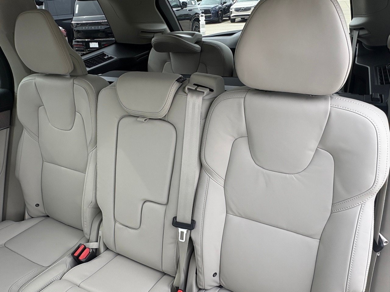 New 2026 Volvo XC90 B6 Ultra w/ Lounge Package AWD/4WD image 24