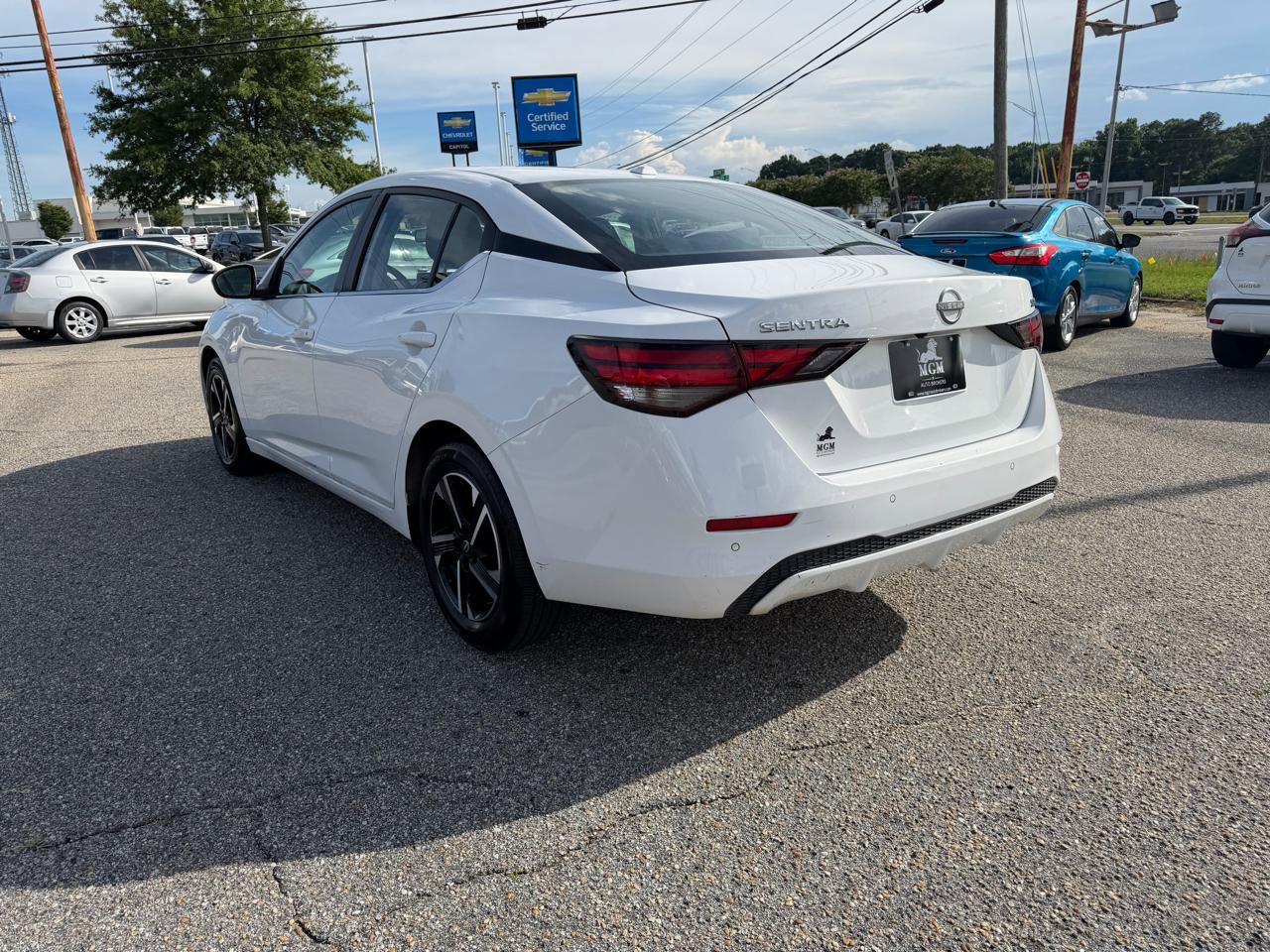 Used 2024 Nissan Sentra SV FWD image 21