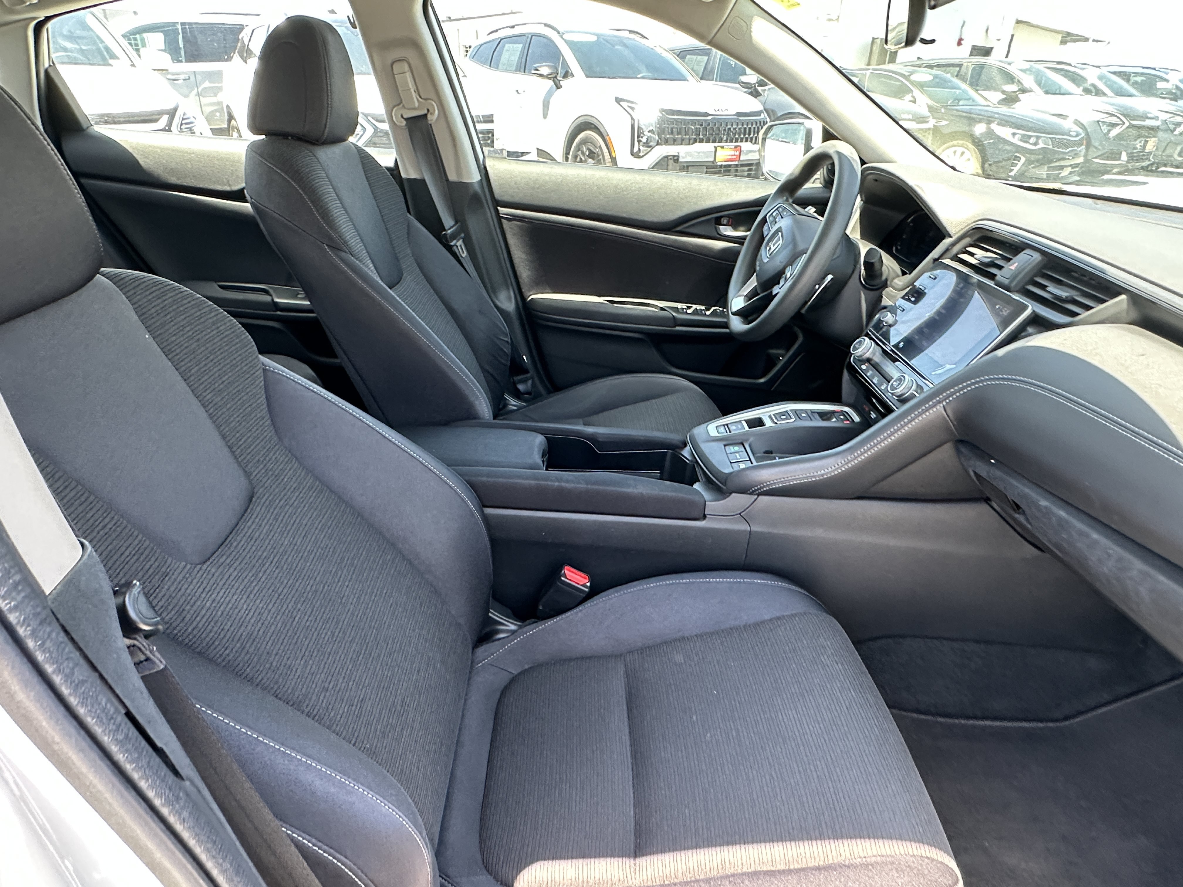 Used 2022 Honda Insight EX image 16
