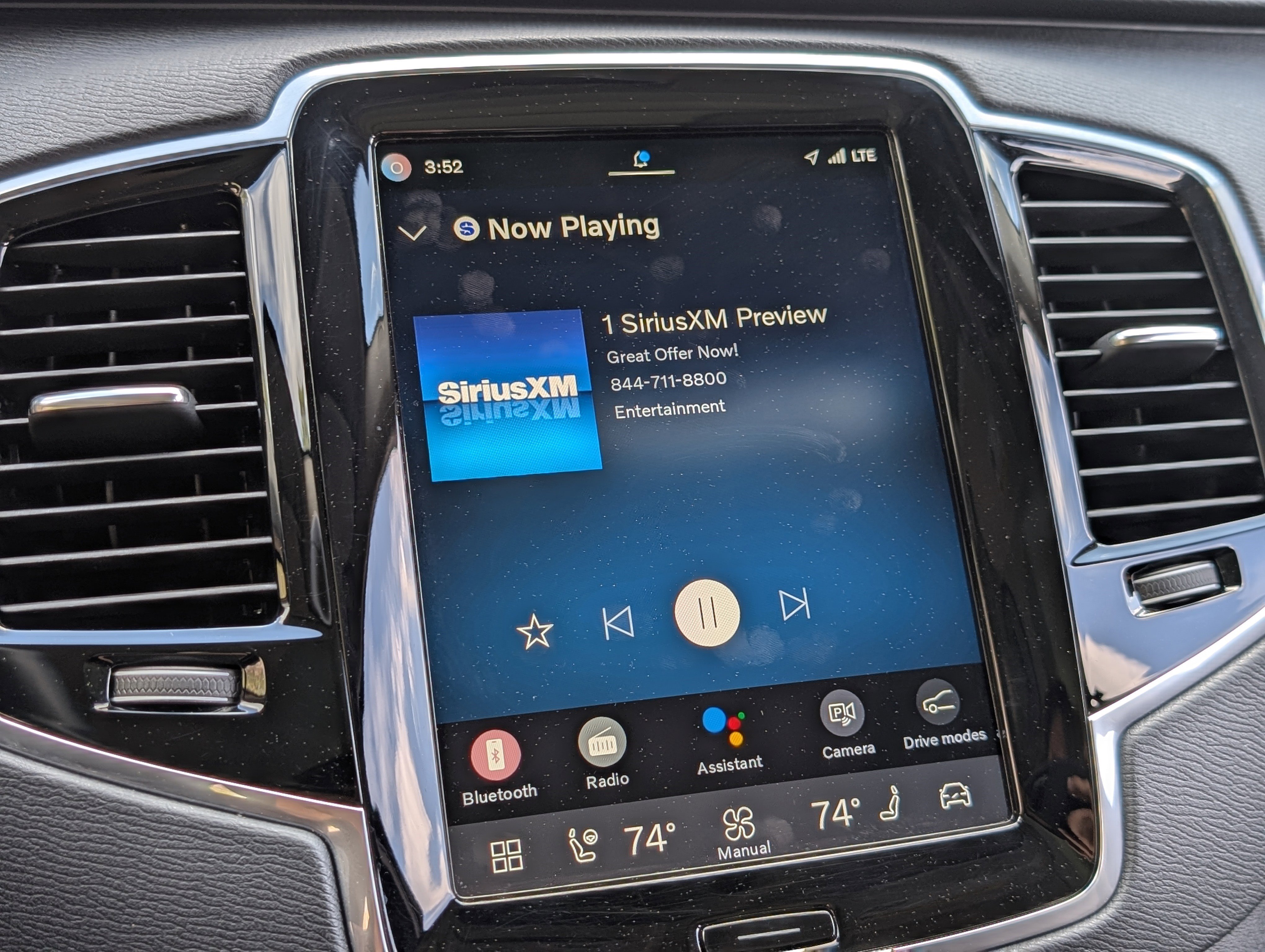 Used 2024 Volvo XC90 T8 Plus w/ Protection Package Premier image 30