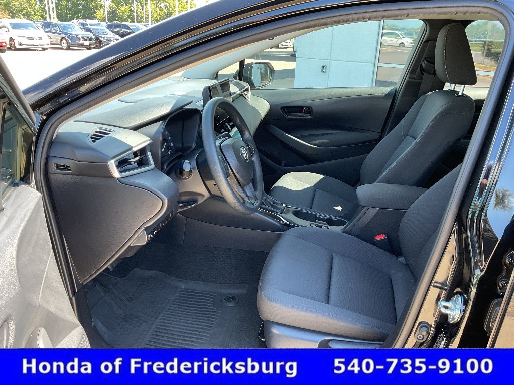 Used 2024 Toyota Corolla LE FWD image 25