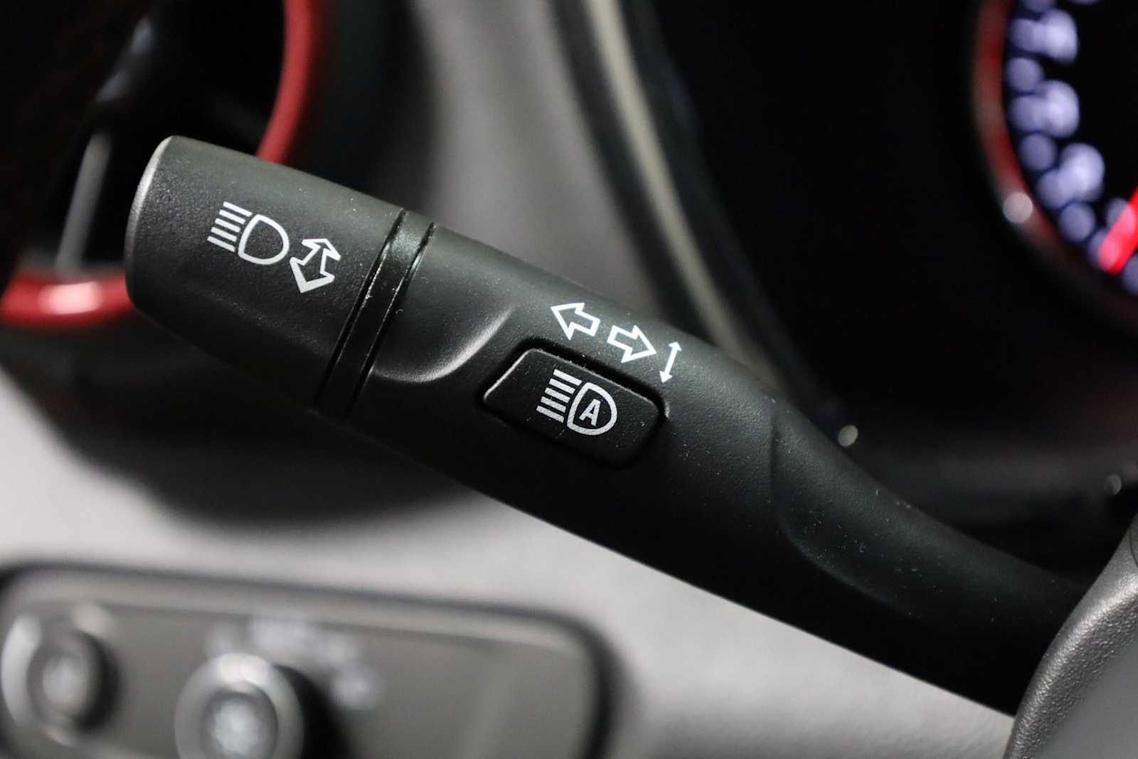 Used 2023 Chevrolet Blazer RS w/ Driver Confidence II Package image 28