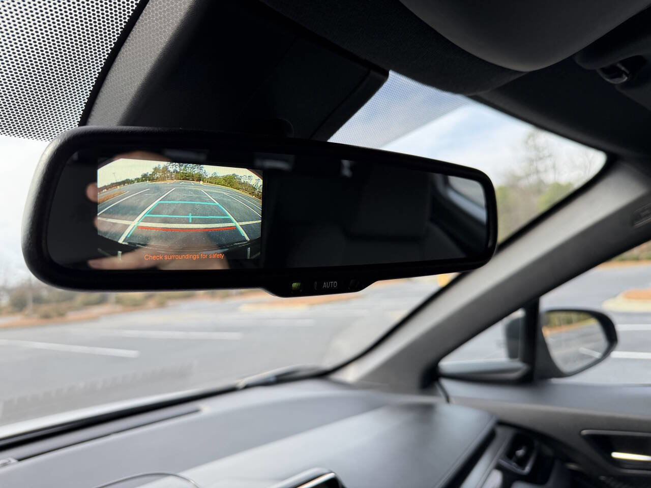 Used 2018 Toyota C-HR XLE image 25