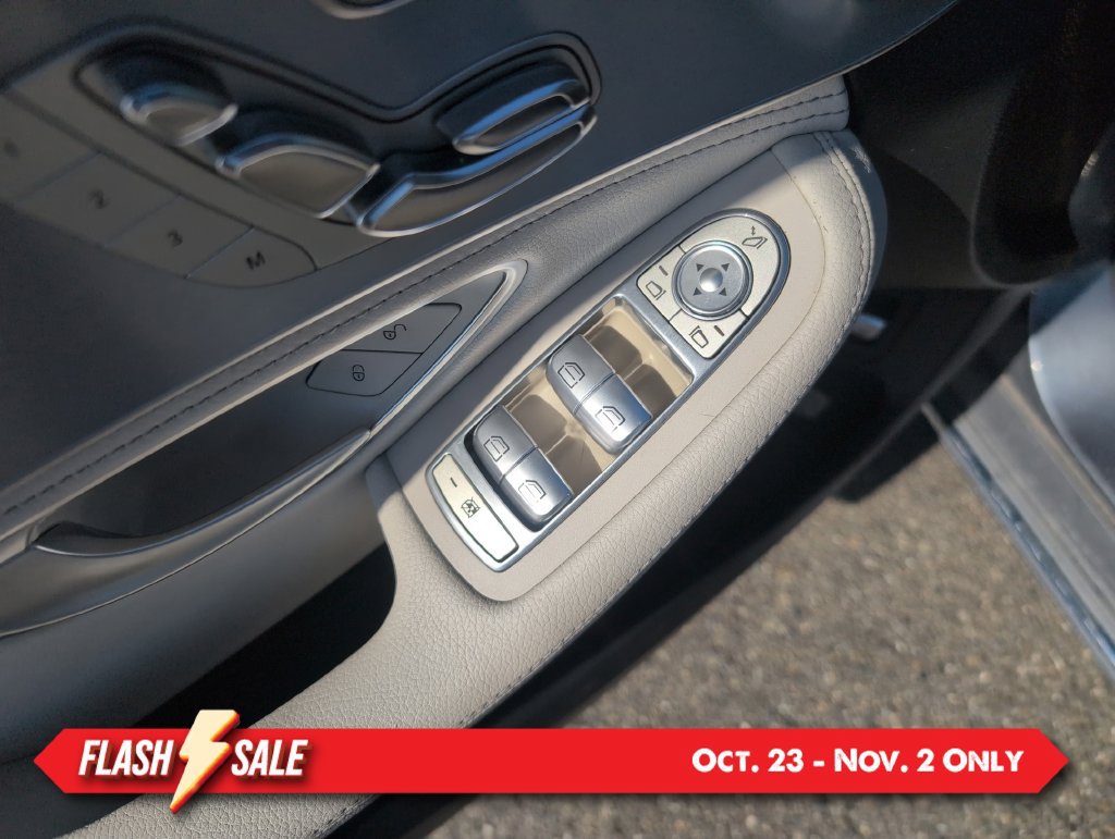 Used 2015 Mercedes-Benz C 300 4MATIC Sedan image 17