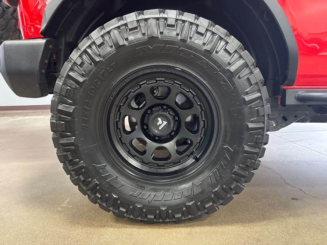 Used 2023 Ford Bronco Wildtrak image 46