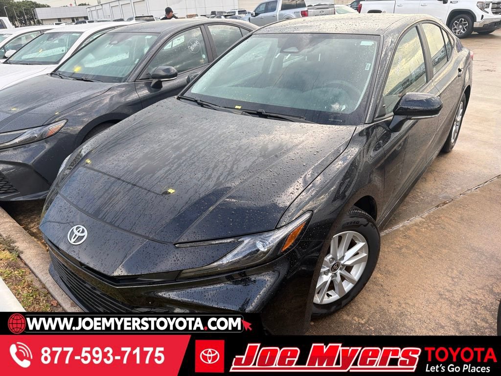 Used 2026 Toyota Camry LE FWD video 1
