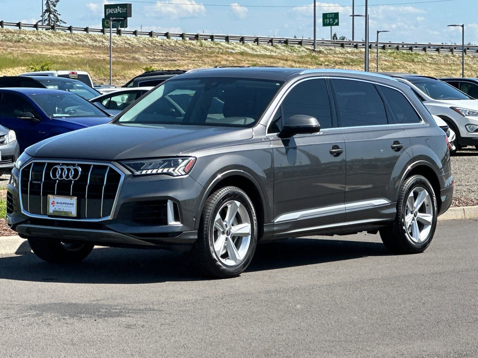Used 2024 Audi Q7 3.0T Premium AWD/4WD image 7