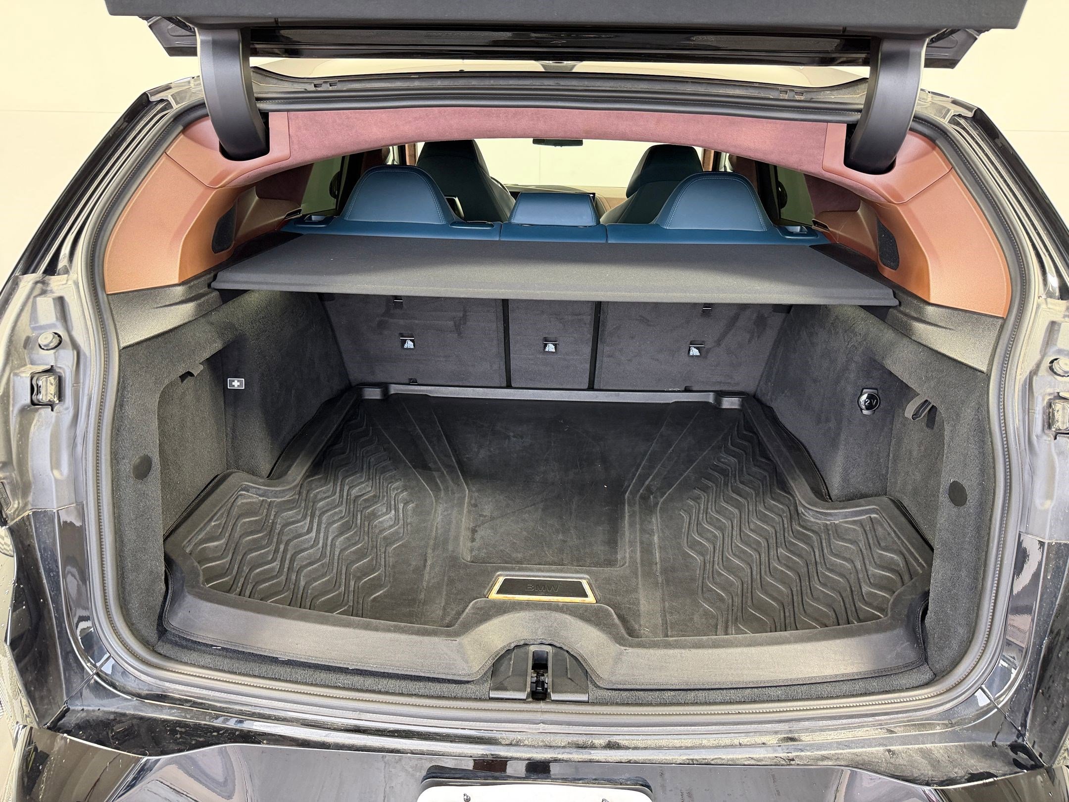 Used 2023 BMW XM AWD/4WD image 30
