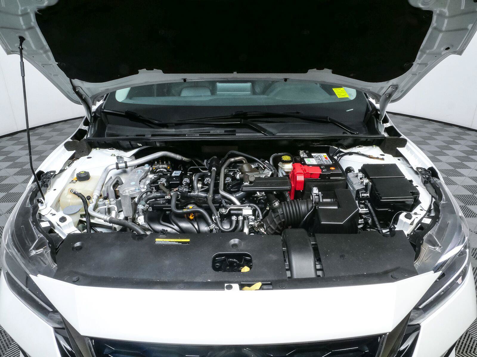 Used 2021 Nissan Sentra SR w/ SR Premium Package FWD image 33
