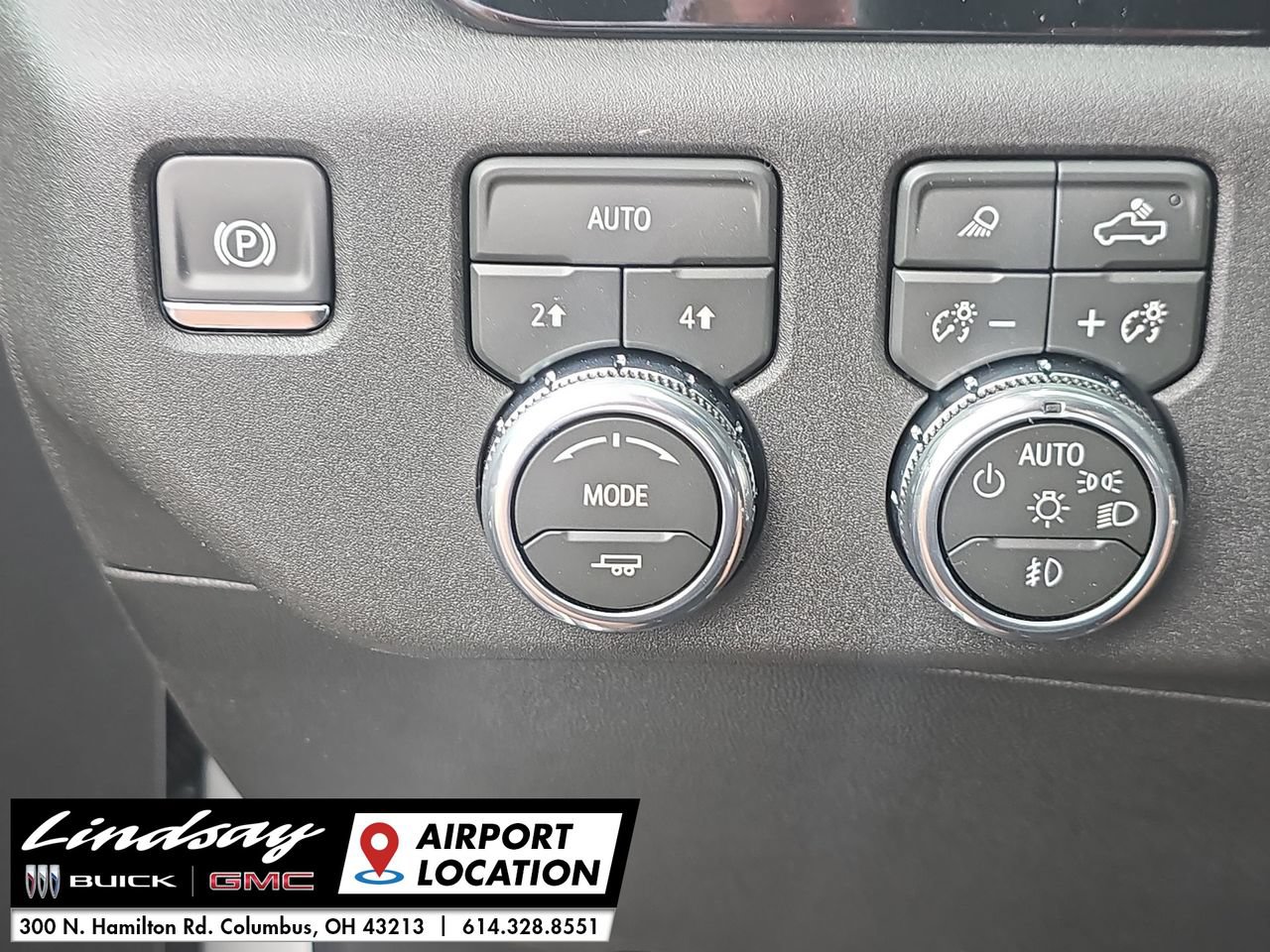 New 2026 GMC Sierra 1500 Elevation w/ Elevation Premium Package AWD/4WD image 19