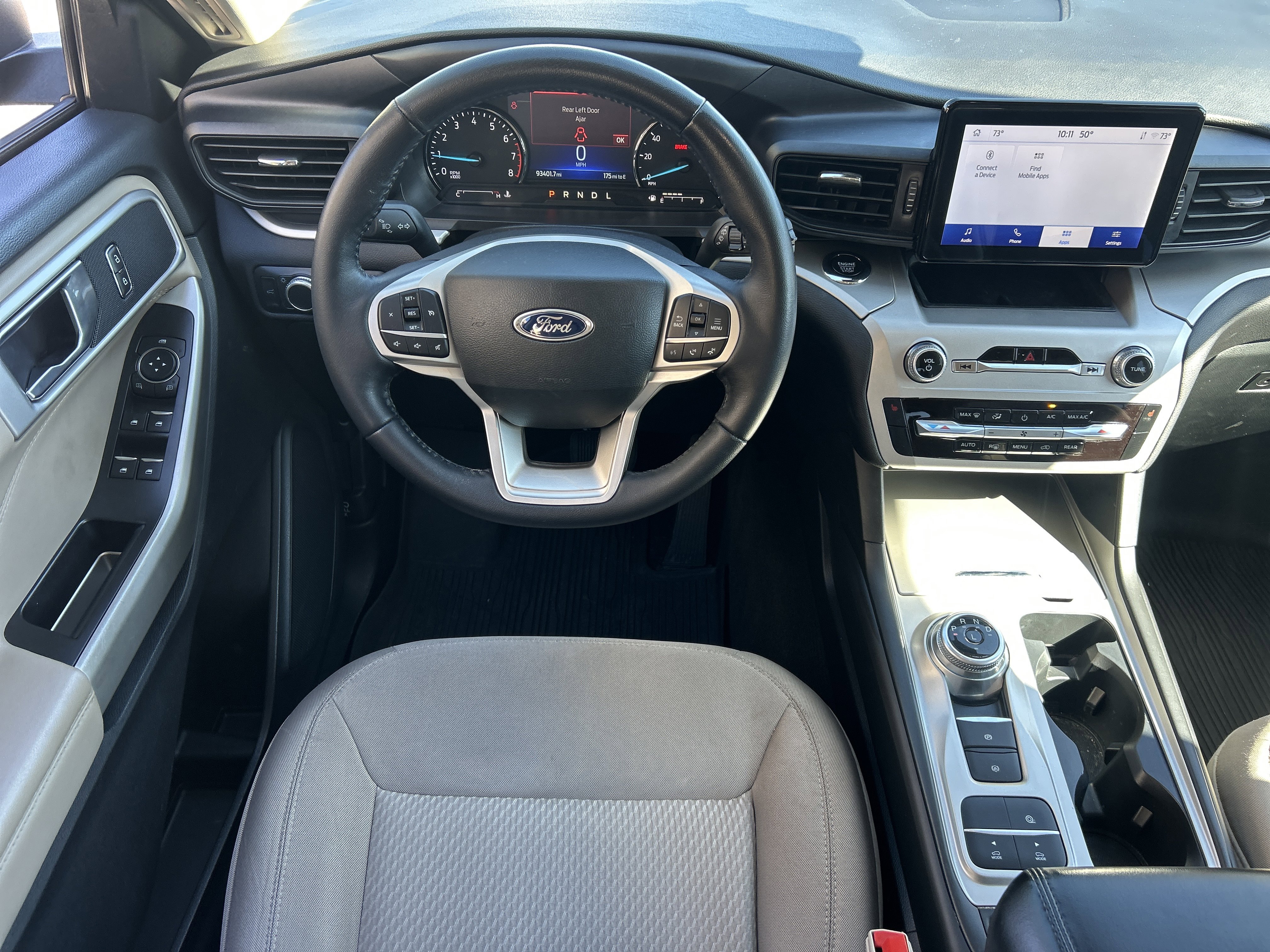 Used 2022 Ford Explorer XLT image 13