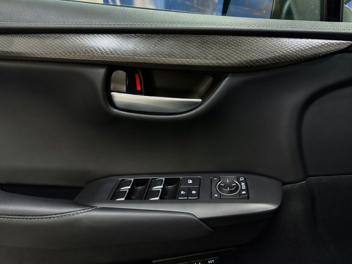 Used 2018 Lexus NX 300 FWD w/ Premium Package image 11