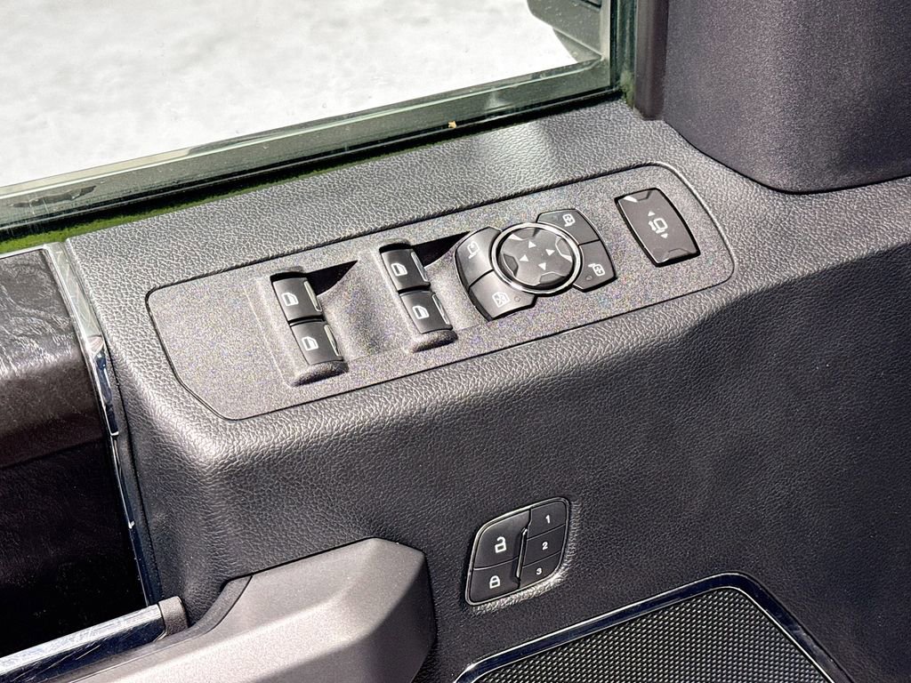 Used 2019 Ford F350 Platinum w/ Platinum Ultimate Package image 27