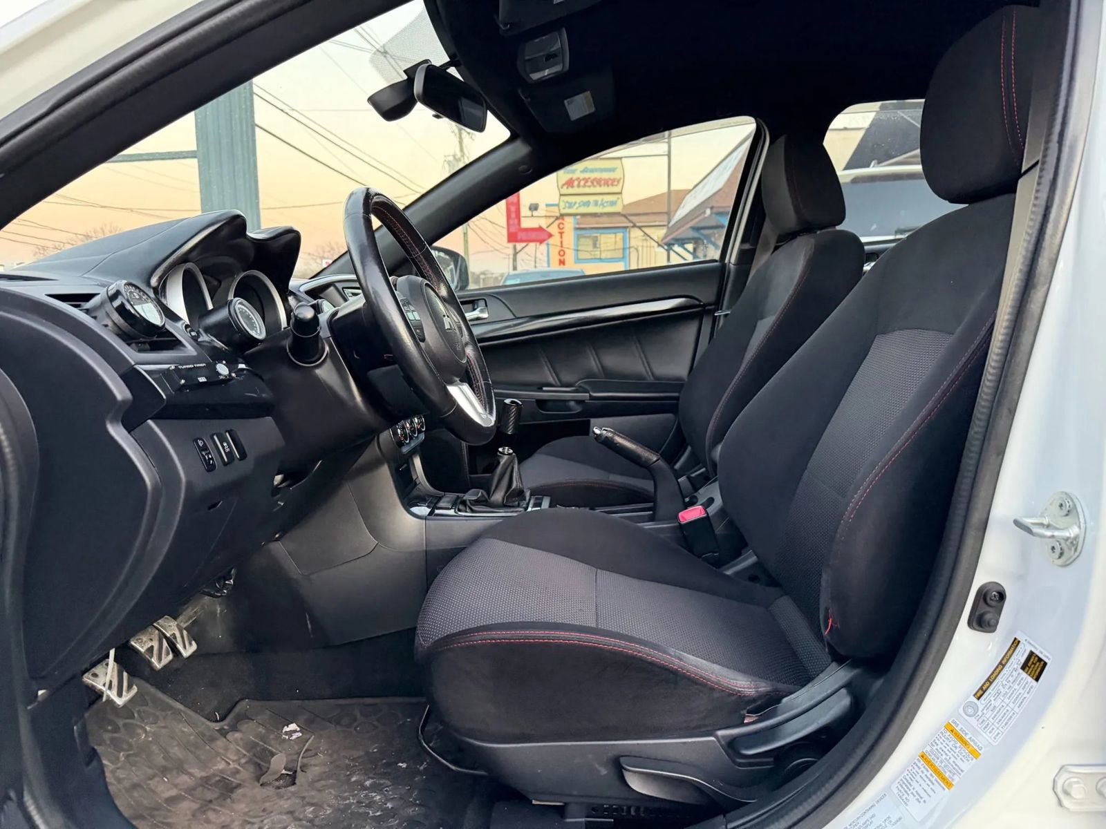 Used 2015 Mitsubishi Lancer Evolution Final Edition image 17