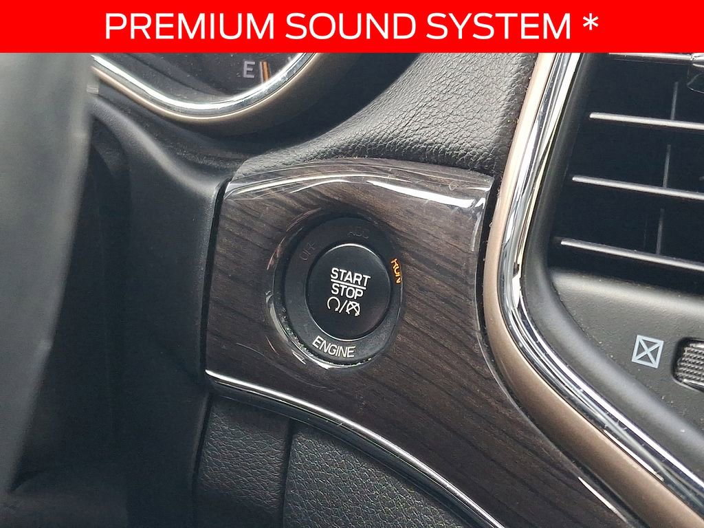 Used 2015 Jeep Grand Cherokee Overland image 26