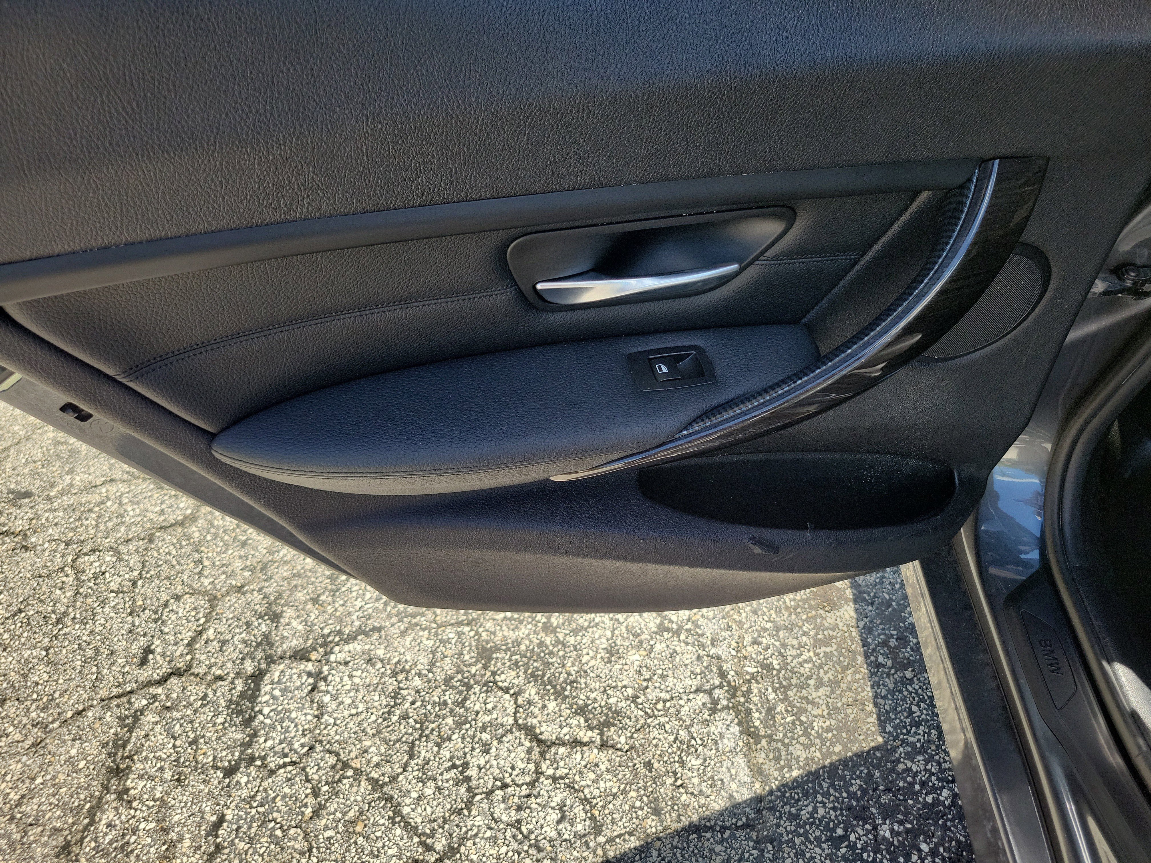 Used 2015 BMW 328i xDrive Sedan AWD/4WD image 14