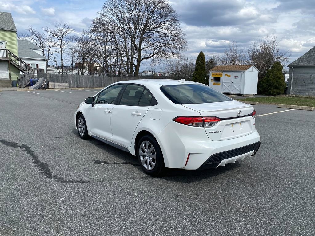 Used 2021 Toyota Corolla SE image 8