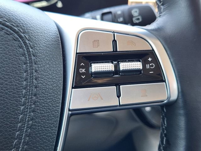 Used 2025 Kia Telluride EX w/ EX Captain's Chair Package image 30