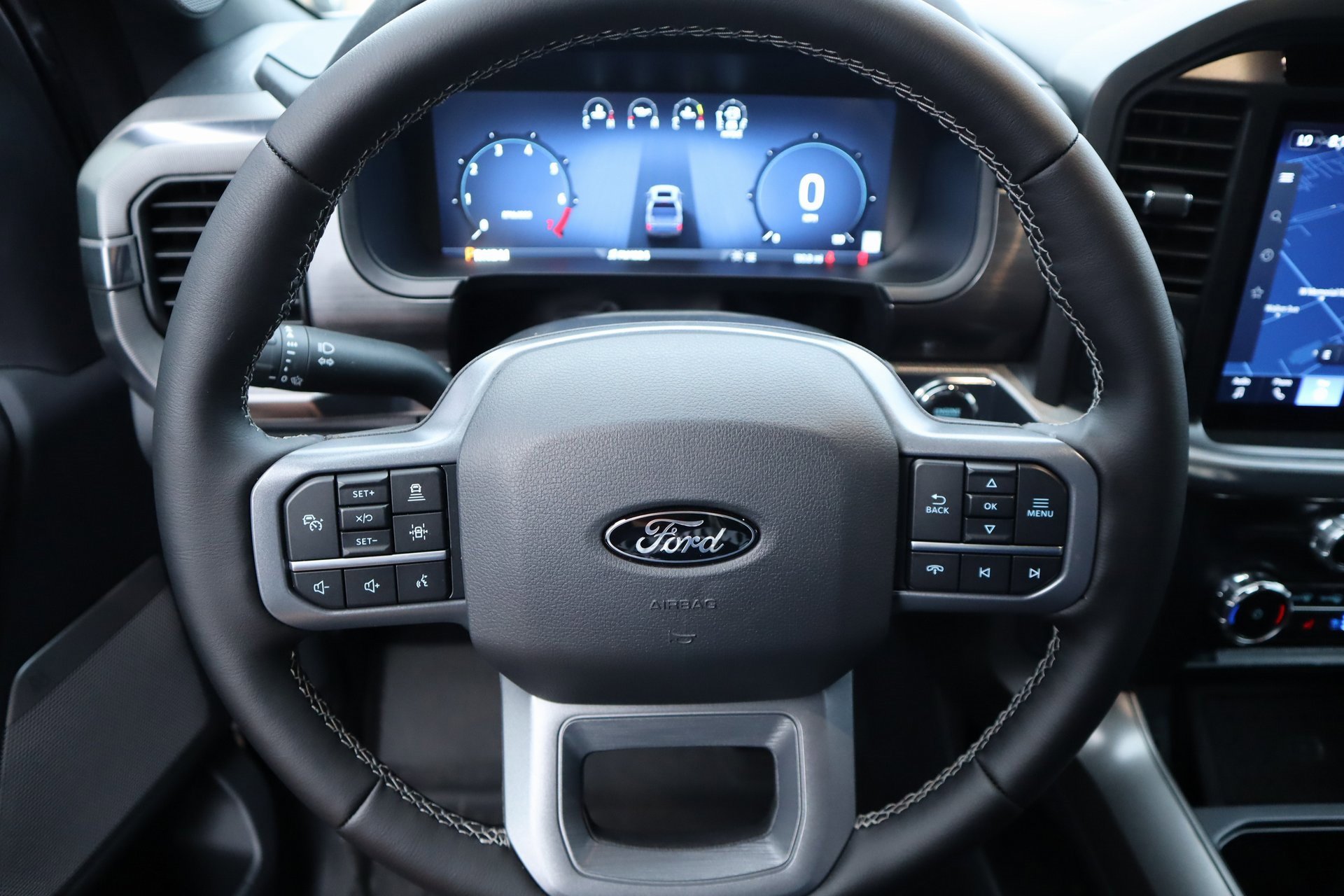 New 2025 Ford F150 Lariat w/ Equipment Group 501A Mid image 3