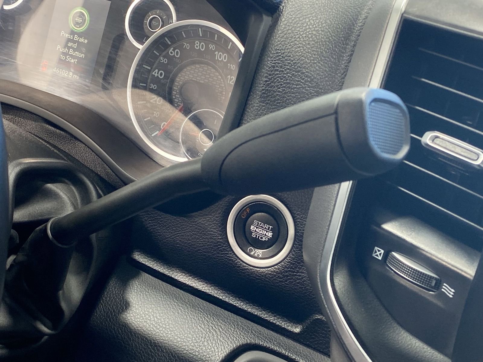 Used 2024 RAM 3500 Big Horn image 19