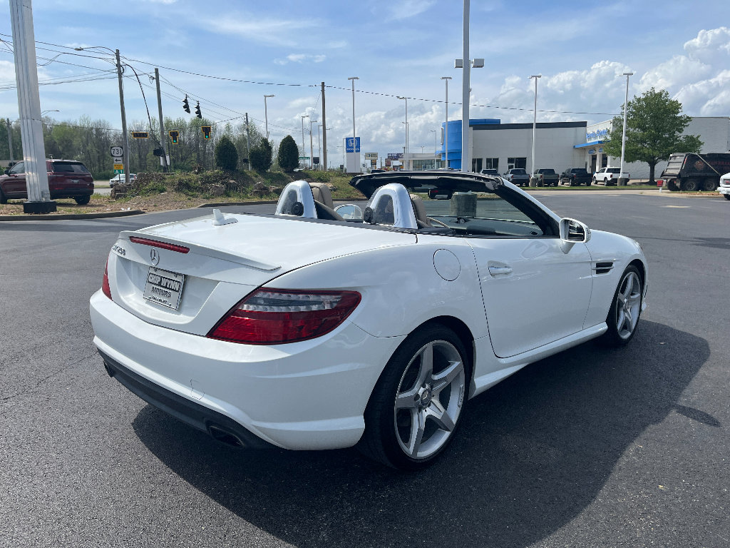 Used 2014 Mercedes-Benz SLK 250 image 51