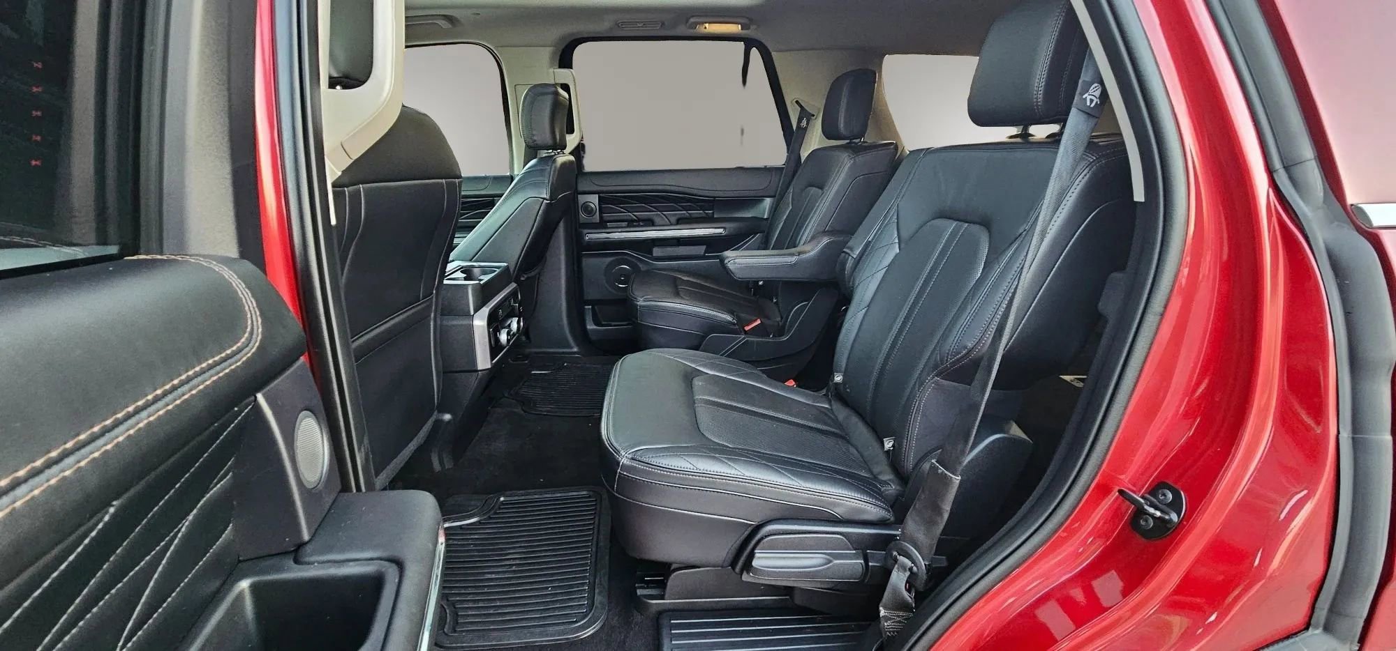 Used 2021 Ford Expedition Platinum AWD/4WD image 15