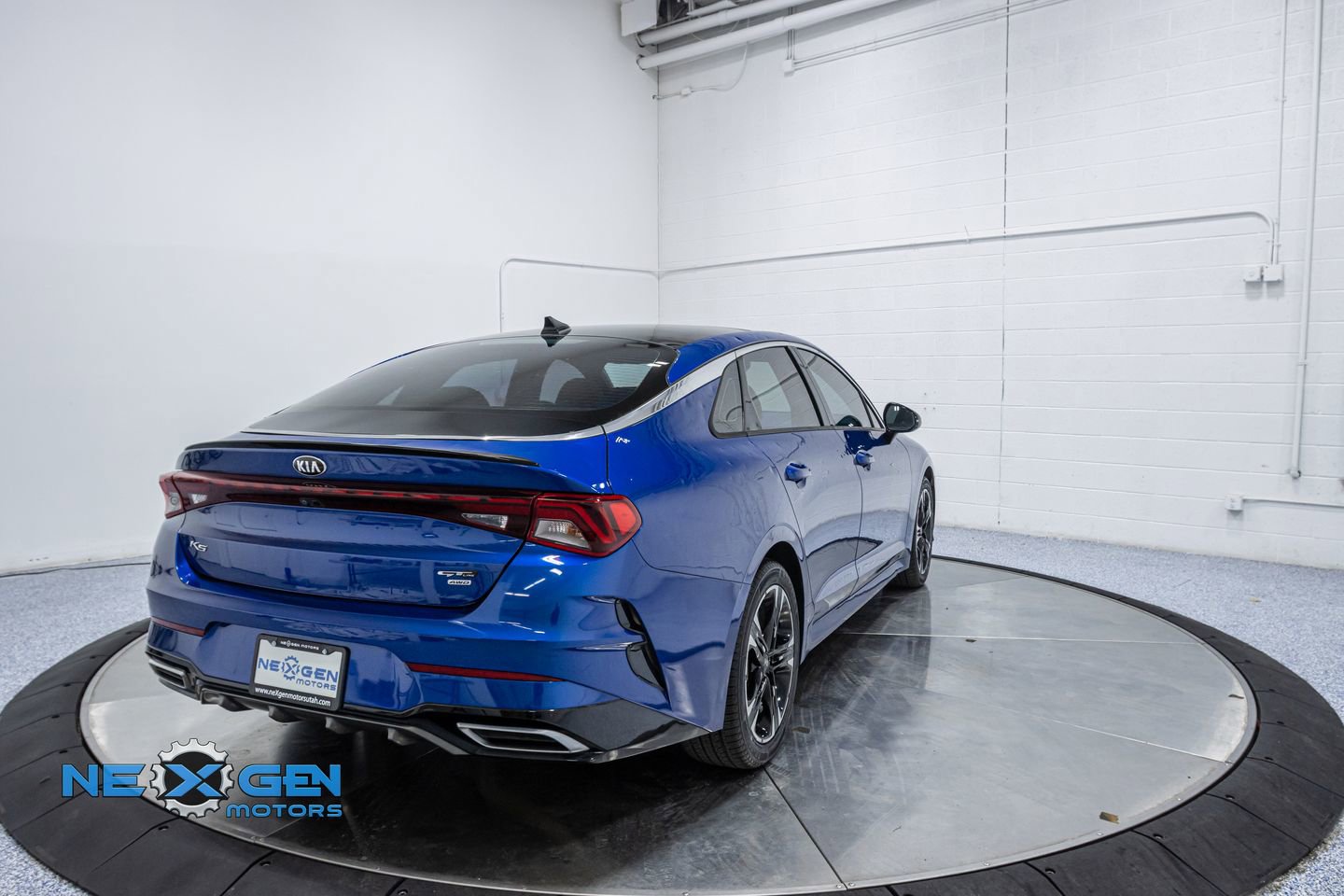 Used 2021 Kia K5 GT-Line AWD/4WD image 7