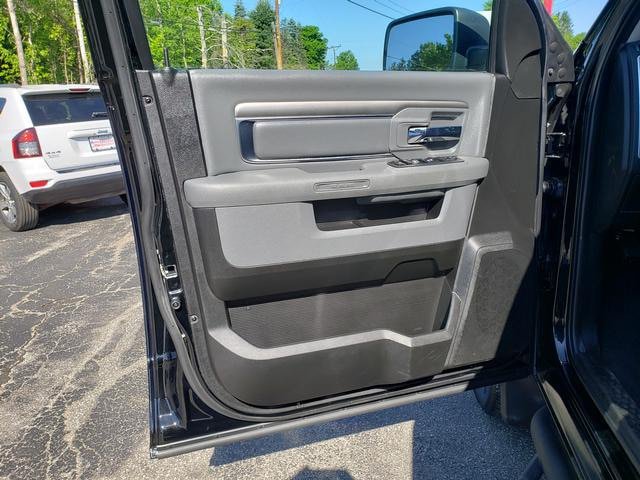 Used 2019 RAM 1500 Classic Warlock AWD/4WD image 13