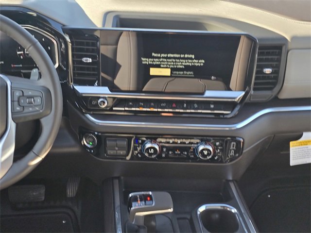 New 2026 GMC Sierra 1500 SLT image 12