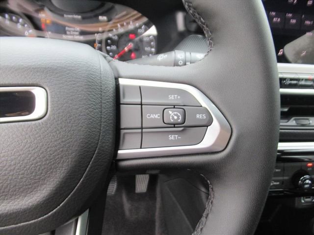 New 2026 Jeep Compass Latitude image 19