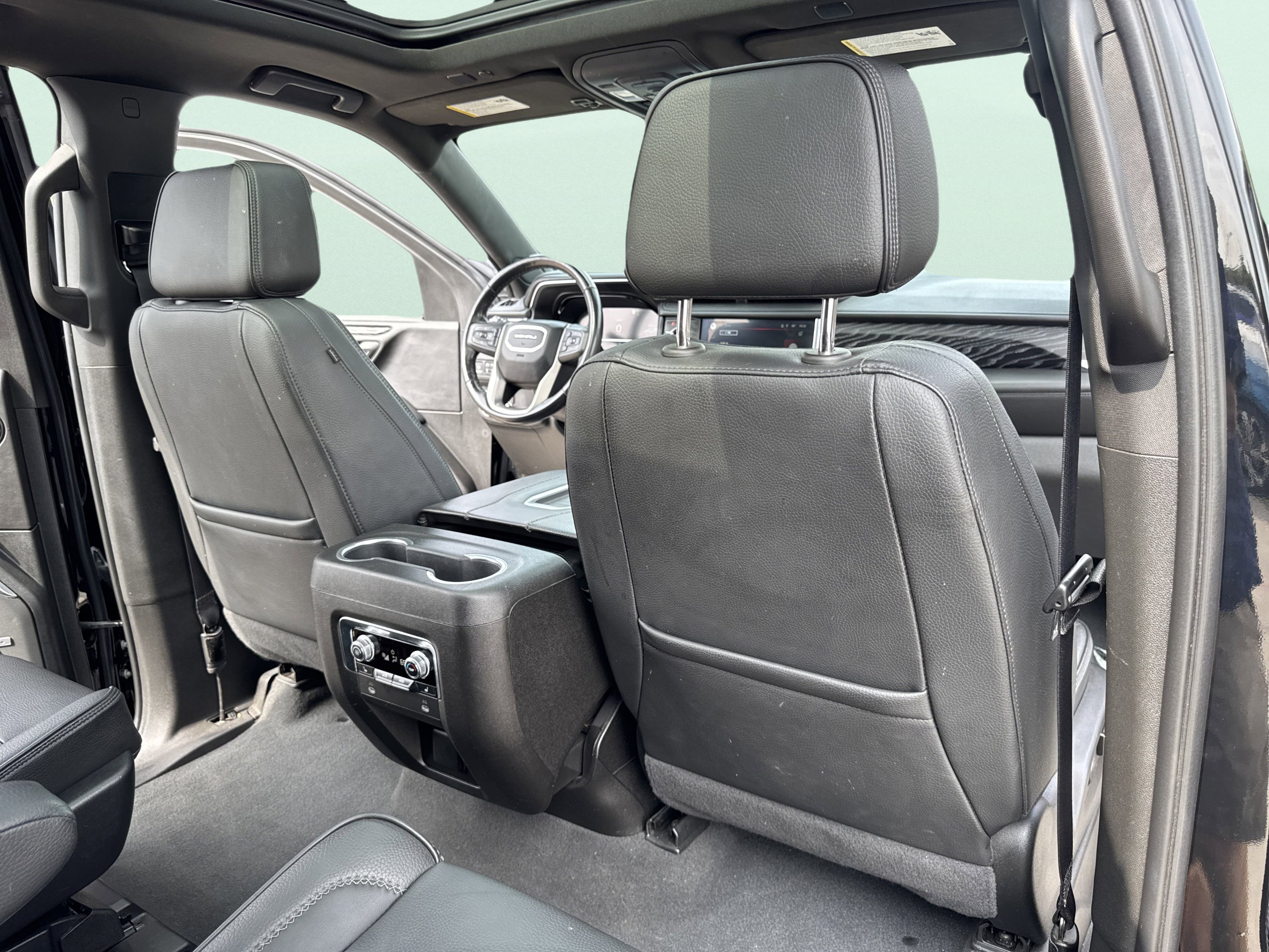 Used 2022 GMC Yukon Denali image 68