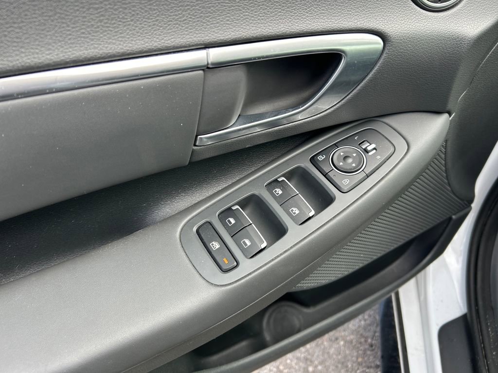 Used 2020 Hyundai Sonata SEL Plus w/ Cargo Package image 12