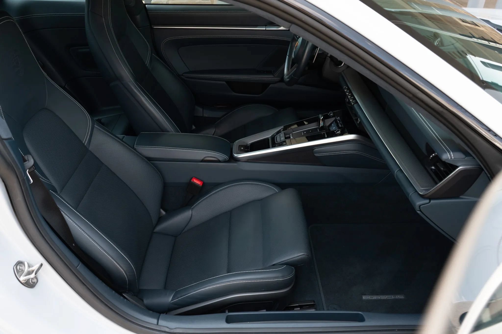 Used 2024 Porsche 911 GT3 RS AWD/4WD image 63