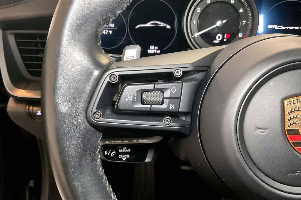 Used 2024 Porsche 911 Carrera 4S w/ Premium Package image 23