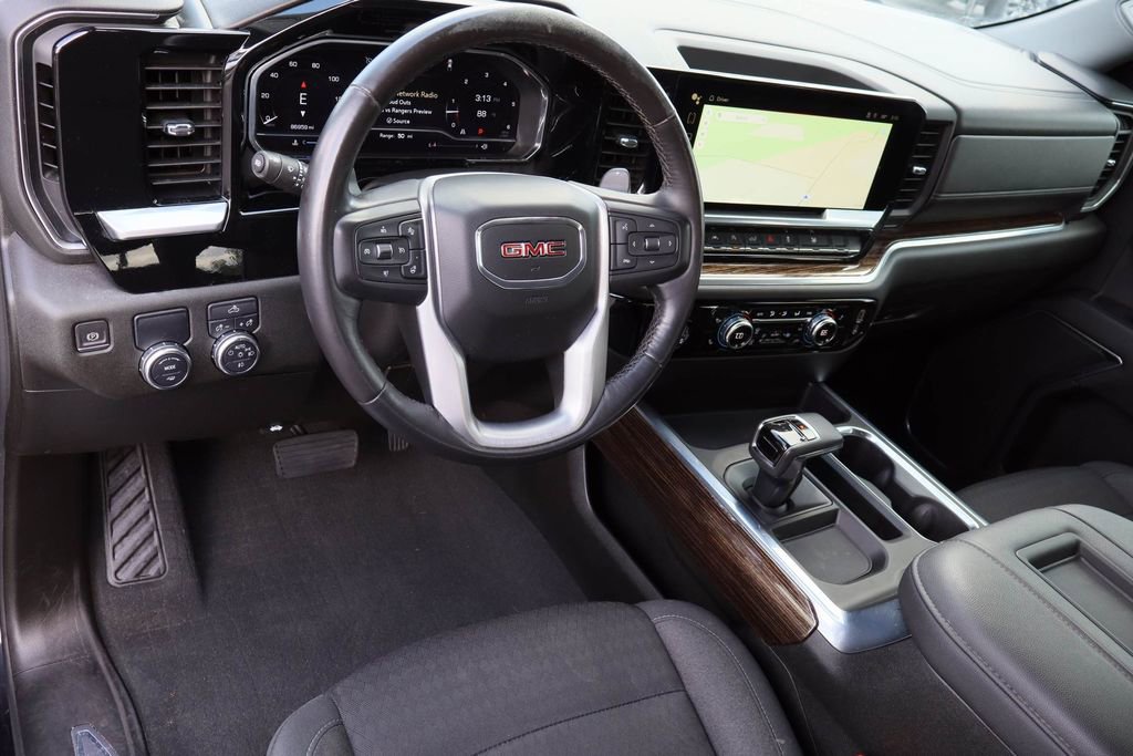 Certified 2022 GMC Sierra 1500 Elevation w/ LPO, Elevation Black Package image 12