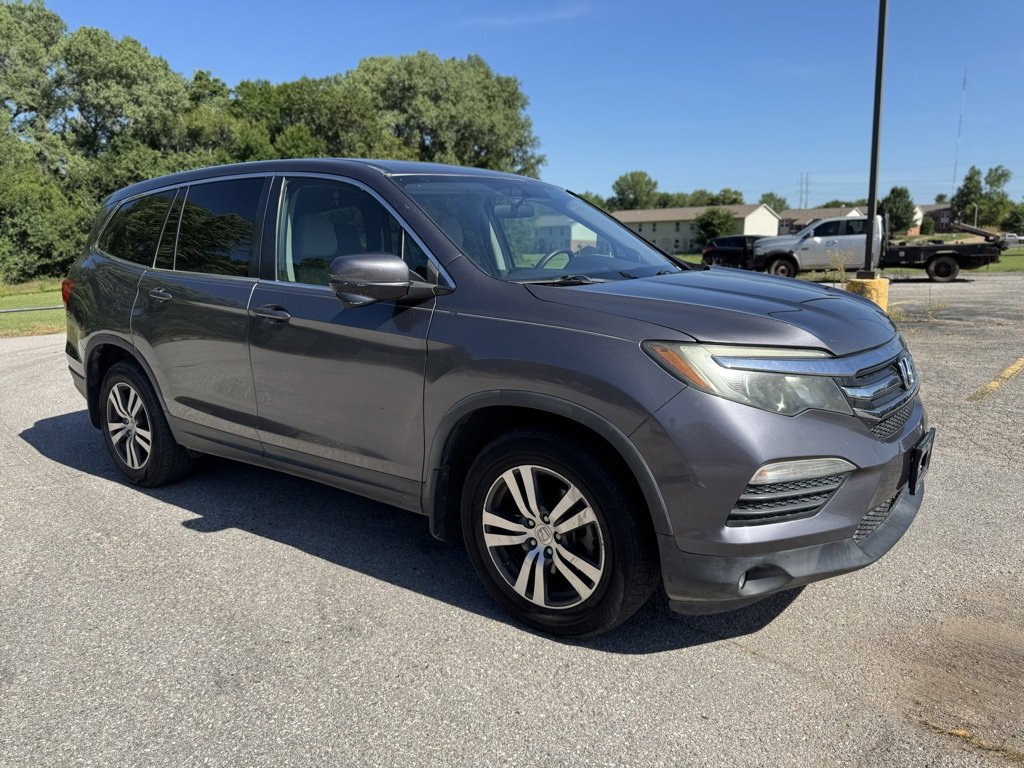Used 2017 Honda Pilot EX