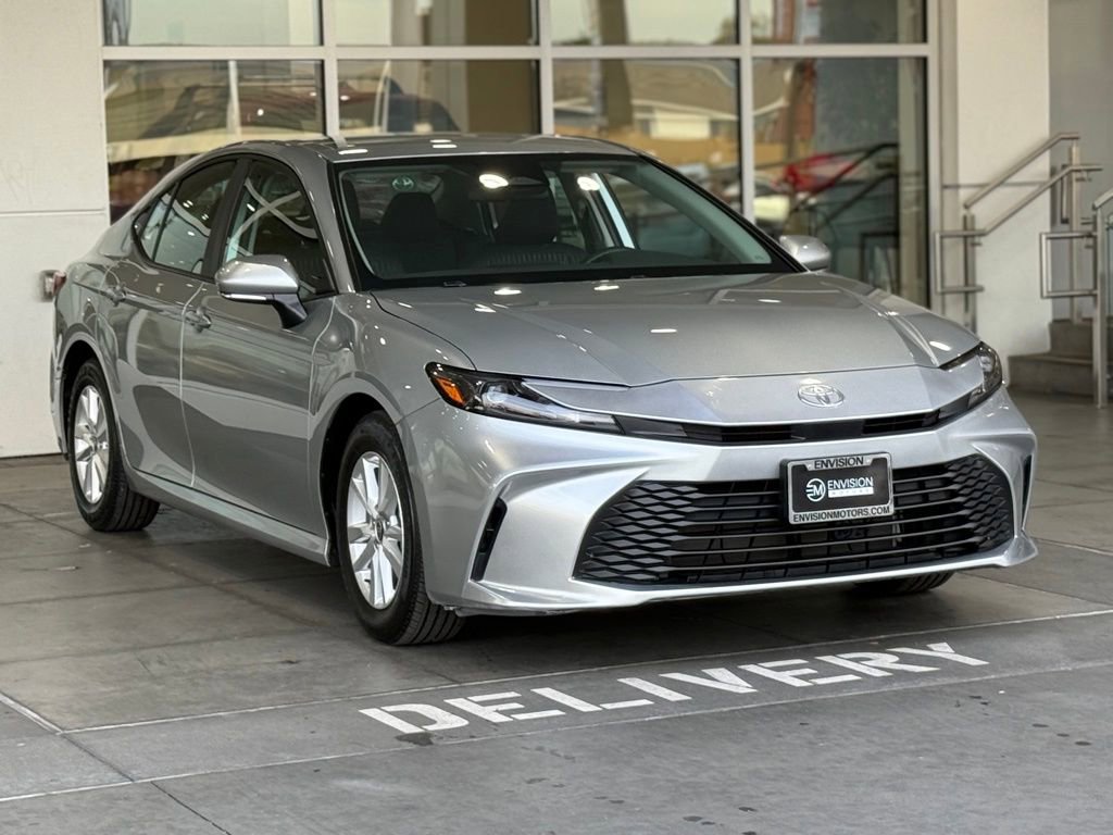 Certified 2025 Toyota Camry LE image 7