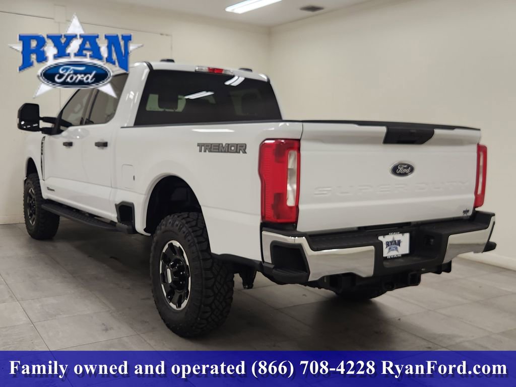 New 2026 Ford F250 XLT w/ Tremor Off-Road Package image 3
