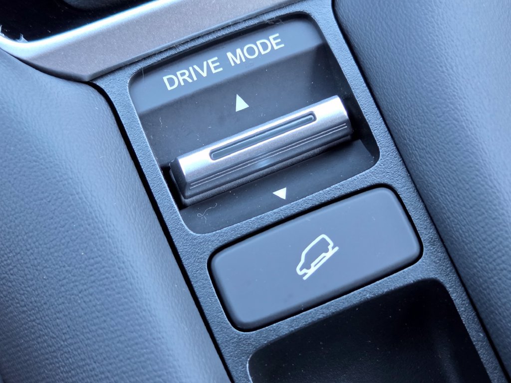 Certified 2025 Honda HR-V Sport image 12