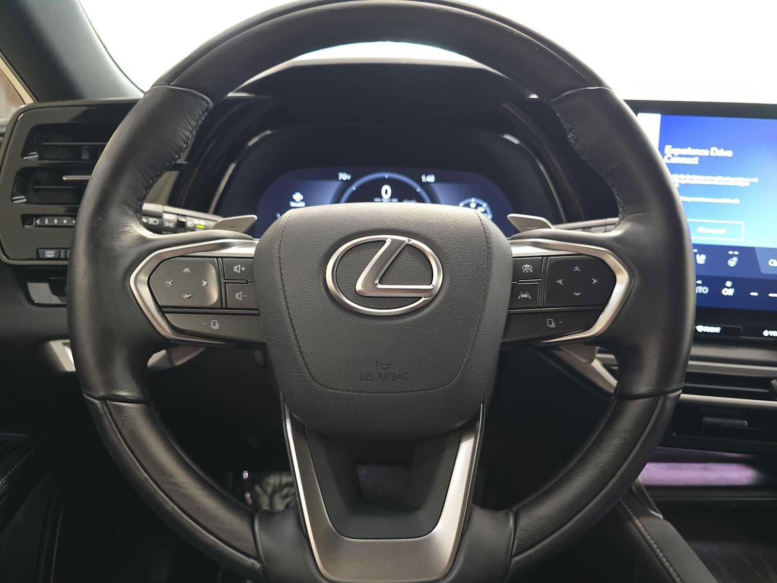 Used 2025 Lexus RX 450h AWD w/ Convenience Package image 11