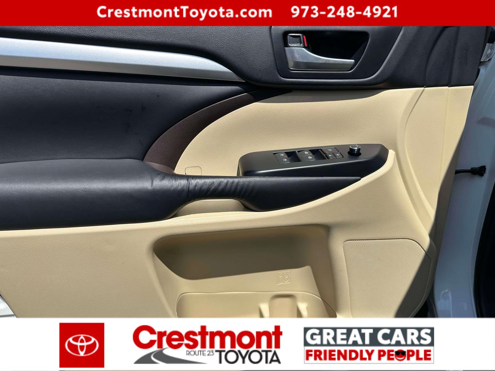 Used 2016 Toyota Highlander XLE AWD/4WD image 14
