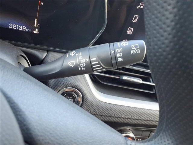 Used 2025 Chevrolet TrailBlazer LT image 25