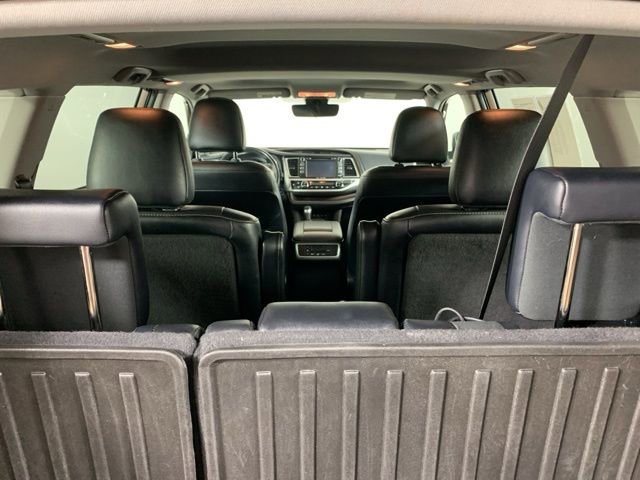 Used 2019 Toyota Highlander XLE w/ Protection Package #3 image 15