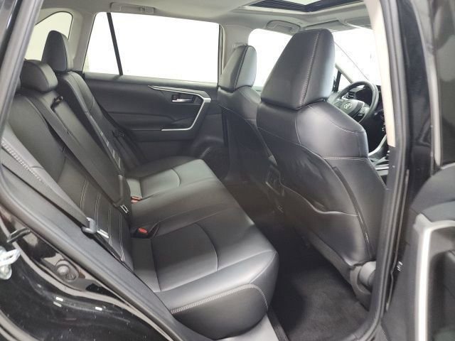 Used 2024 Toyota RAV4 XLE Premium image 18