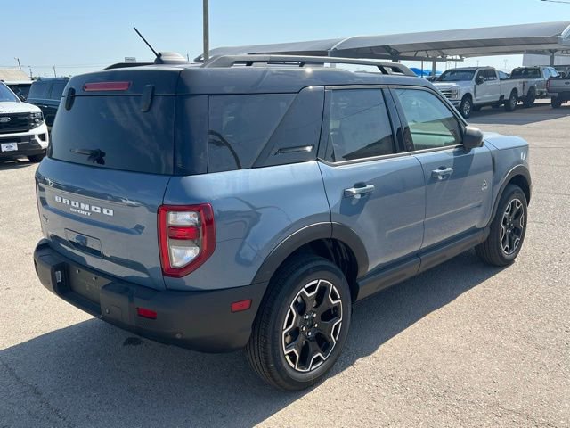 New 2025 Ford Bronco Sport Outer Banks image 8