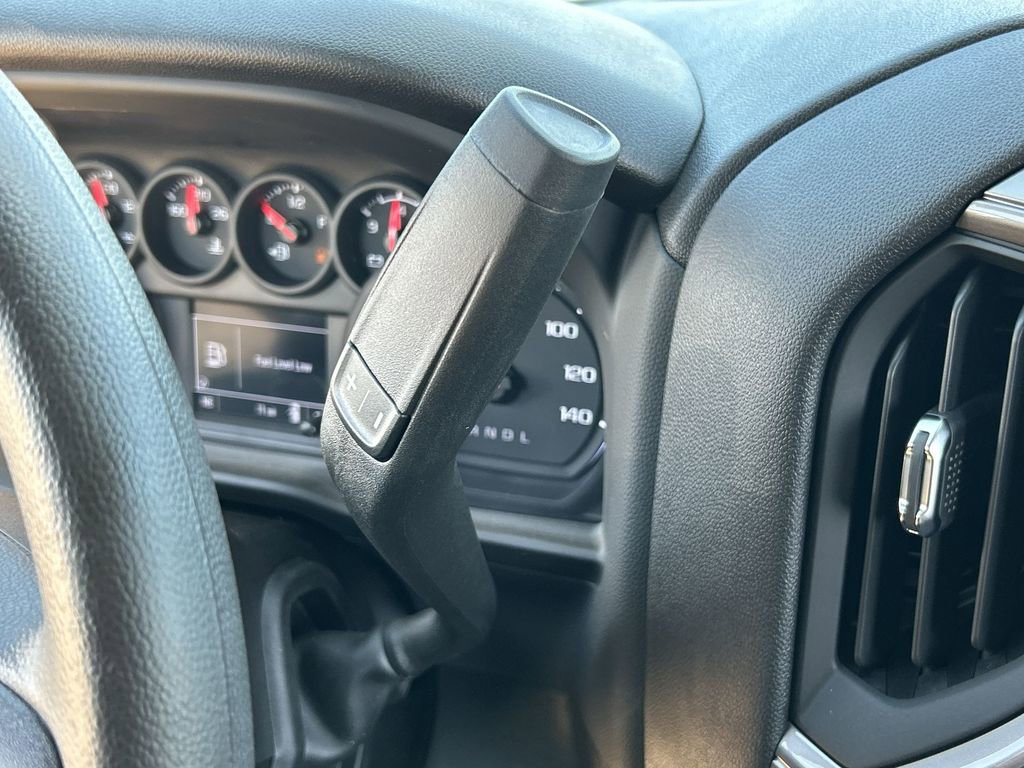 New 2025 GMC Sierra 2500 Pro w/ Convenience Package image 16